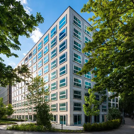 Hotell The Flag West M. 4*