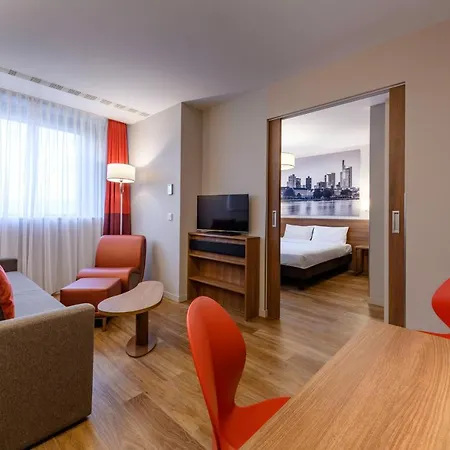 Apart-hotel Adagio Frankfurt Messe 4*