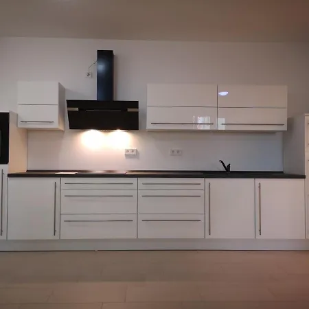 Appartement Near Fair And In Few Min, With Garden