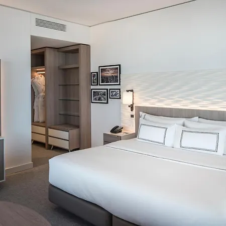 Отель Melia Frankfurt