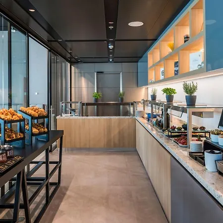 Melia Frankfurt Отель Франкфурт-на-Майне