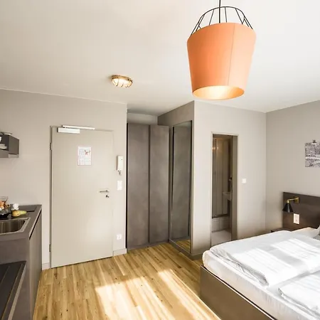 Bold Frankfurt Messe Hotel 3*