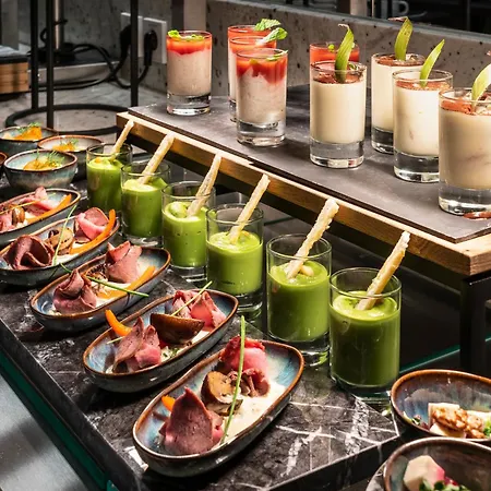 Melia Frankfurt Отель 4*
