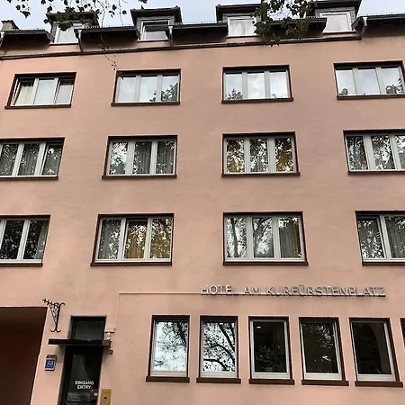 Am Kurfuerstenplatz - Messe Отель
