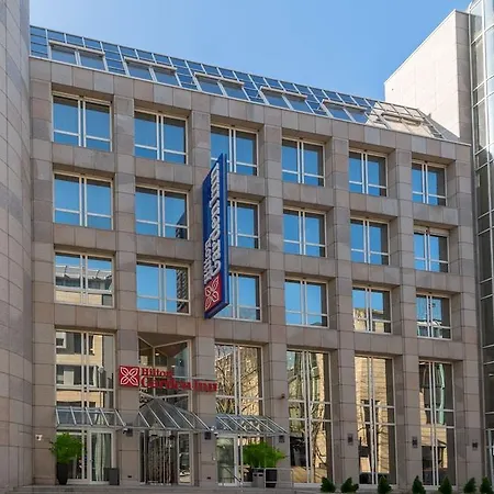 Отель Hilton Garden Frankfurt Centre