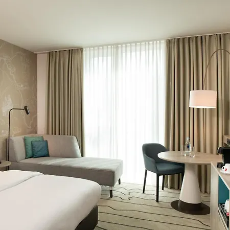 Hyatt Place Frankfurt Airport פרנקפורט