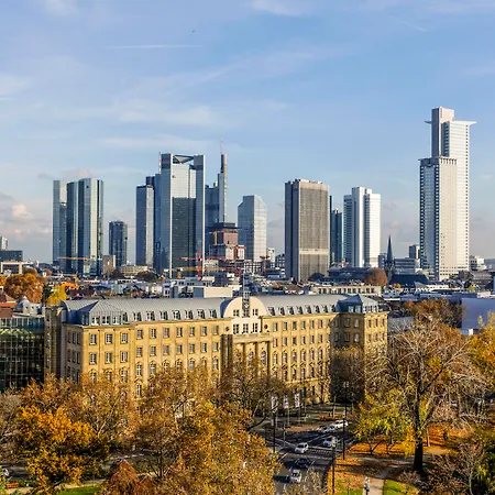 Adagio Frankfurt Messe 4*