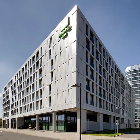 Отель Holiday Inn Frankfurt Airport By Ihg 4*