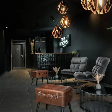 The - & House 4* Франкфурт-на-Майне