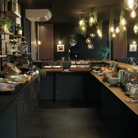 Aparthotel The - & House Francoforte sul Meno