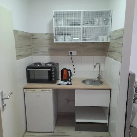 컨트리하우스 Studios Accommodation *