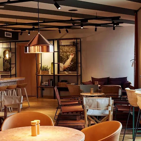 Scandic Frankfurt Hafenpark 酒店