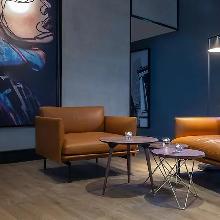 Hotell Radisson Blu Frankfurt 4*