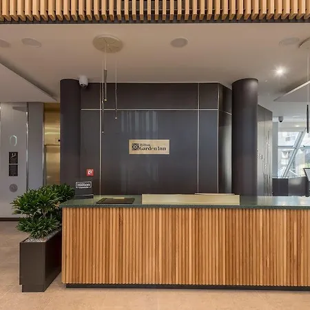 Hilton Garden Frankfurt Centre Отель Франкфурт-на-Майне