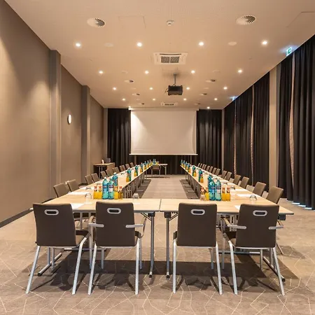 Holiday Inn Frankfurt Airport By Ihg Отель Франкфурт-на-Майне