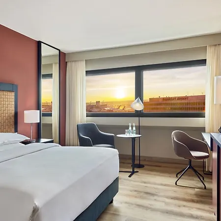 Sheraton Frankfurt Airport & Conference Center 4* Франкфурт-на-Майне