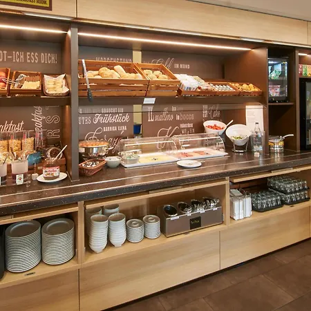 호텔 Frankfurt-nord 3*