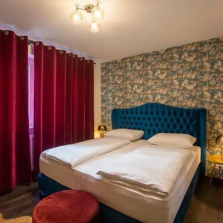 Апартаменты Deluxe 2bedroom Frankfurt Westend
