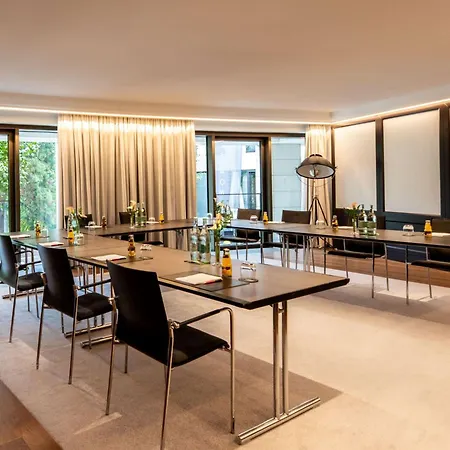 Sofitel Frankfurt Opera Hotel