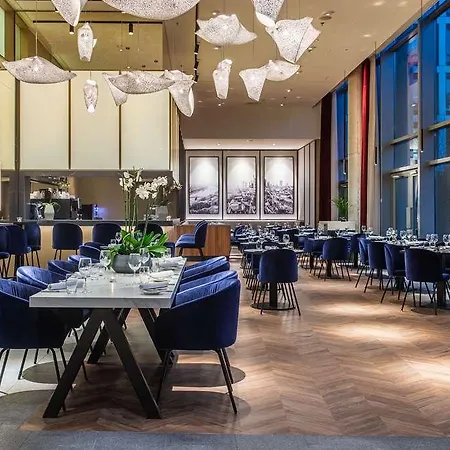 Radisson Blu Frankfurt Hotel 4*