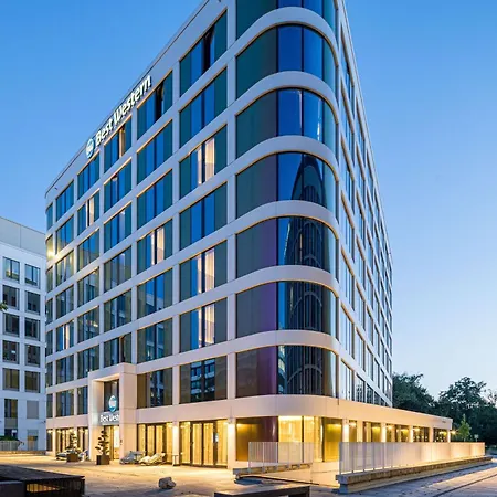 Western Airport Frankfurt Hotell 3*