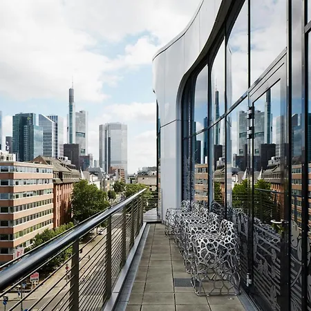 Roomers Frankfurt, Autograph Collection 5*