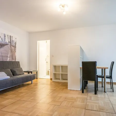 Mainhatten Apartman *