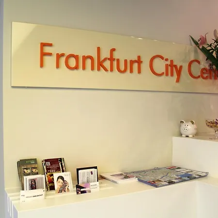 Hotel Easyhotel Frankfurt City Center 2*