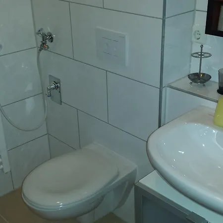 Frankfurt Penthouse And Roofgarden פרנקפורט