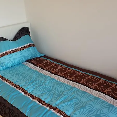 Frankfurt Penthouse And Roofgarden פרנקפורט