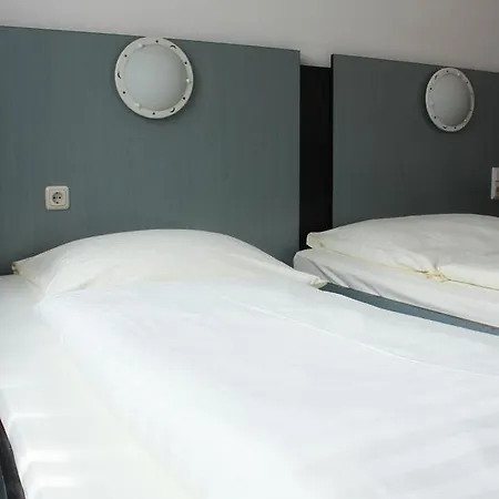Diplomat Hotell