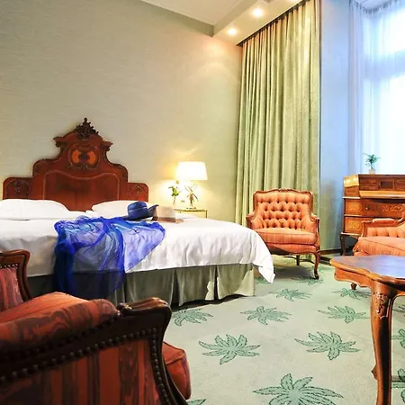 Отель Palmenhof 4*