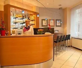 Hotel Plaza 3*