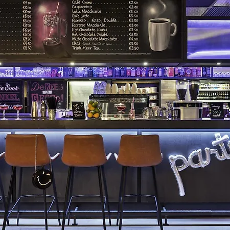 Moxy Frankfurt East 3* פרנקפורט