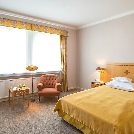 Hotel Grandhotel Hessischer Hof - Frankfurt 5*