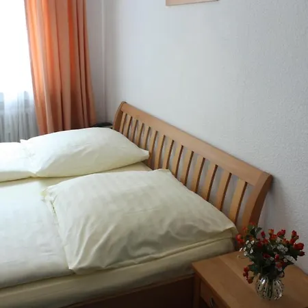 Hotell Diplomat 2*