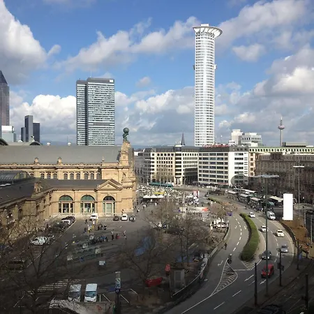 Continental Frankfurt Отель