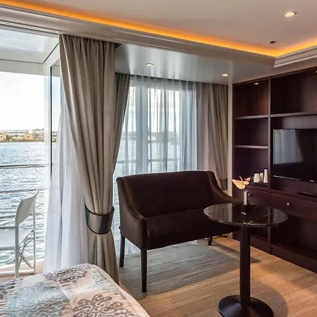 Select Ms Charles Dickens - Frankfurt Botel