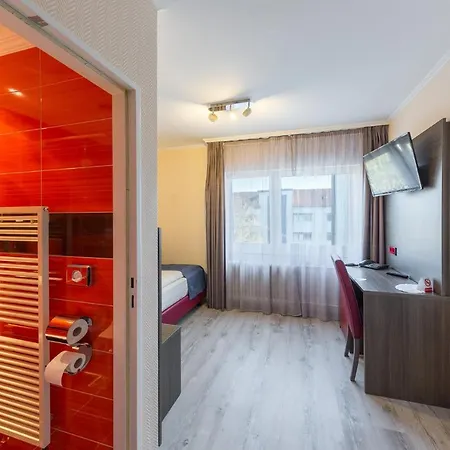 Klein Frankfurt Hotell