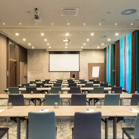 Hyatt Place Frankfurt Airport פרנקפורט
