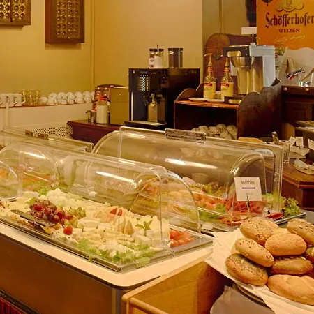 Little Paris Hotel 3*