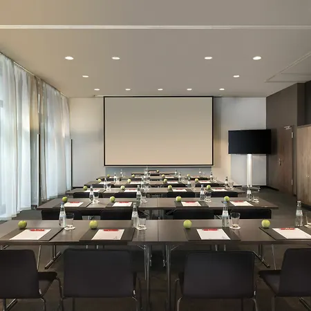Adina Frankfurt Westend Aparthotel