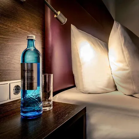 Mercure Frankfurt Messe Hotell 4*
