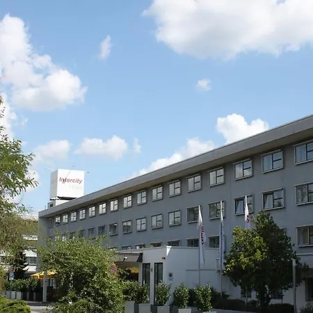 Intercityhotel Frankfurt Airport Ξενοδοχείο