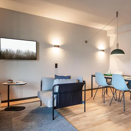 Hotel Ipartment Frankfurt Airport 4*