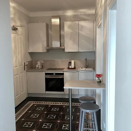 Luxus 5 Zi-wohnung + Balkon In Top-lage Ffm+klima Appartement Frankfurt am Main