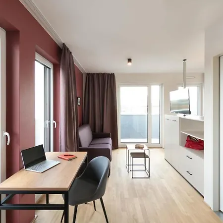Brera Serviced Frankfurt West Апарт-отель
