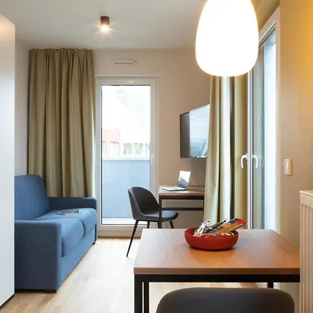 Апарт-отель Brera Serviced Frankfurt West 3*