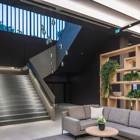 Melia Frankfurt 4*