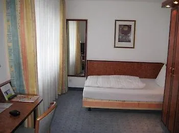 Trip Minerva Frankfurt Франкфурт-на-Майне